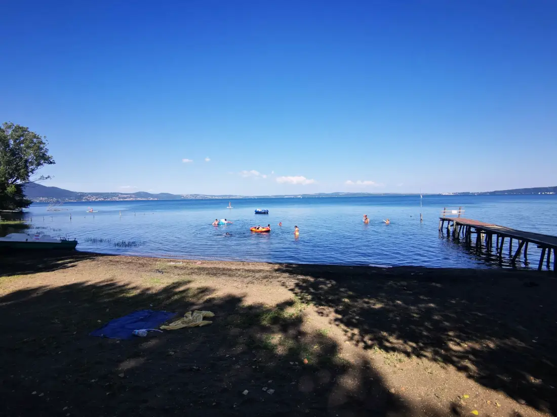 Azzurro Camping Village - Lake Bracciano 4 étoiles★★★★