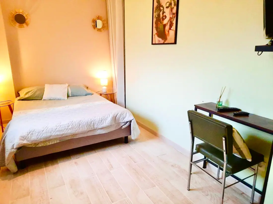 Maison de Vacances Brain-sur-Allonnes 3