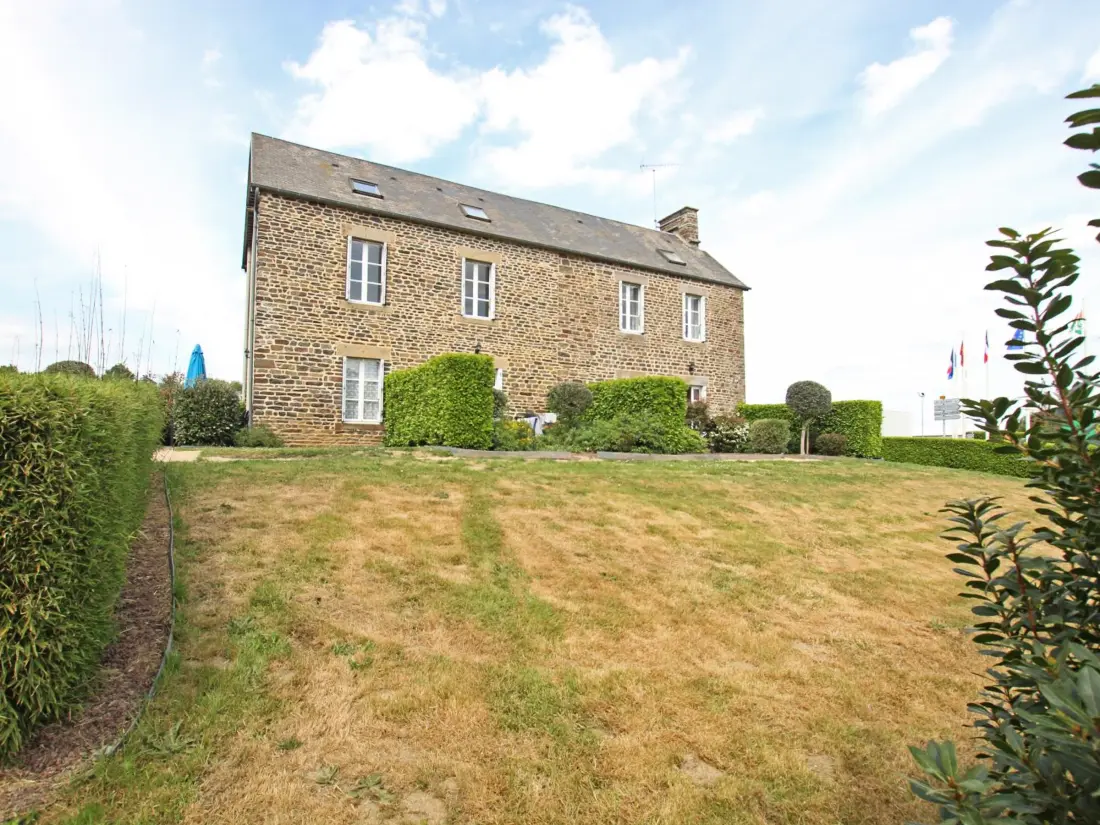 Maison de Vacances BRECEY 3