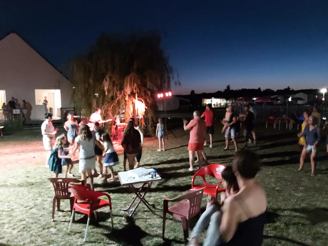 Flower Camping Loire et Châteaux 4 étoiles★★★★