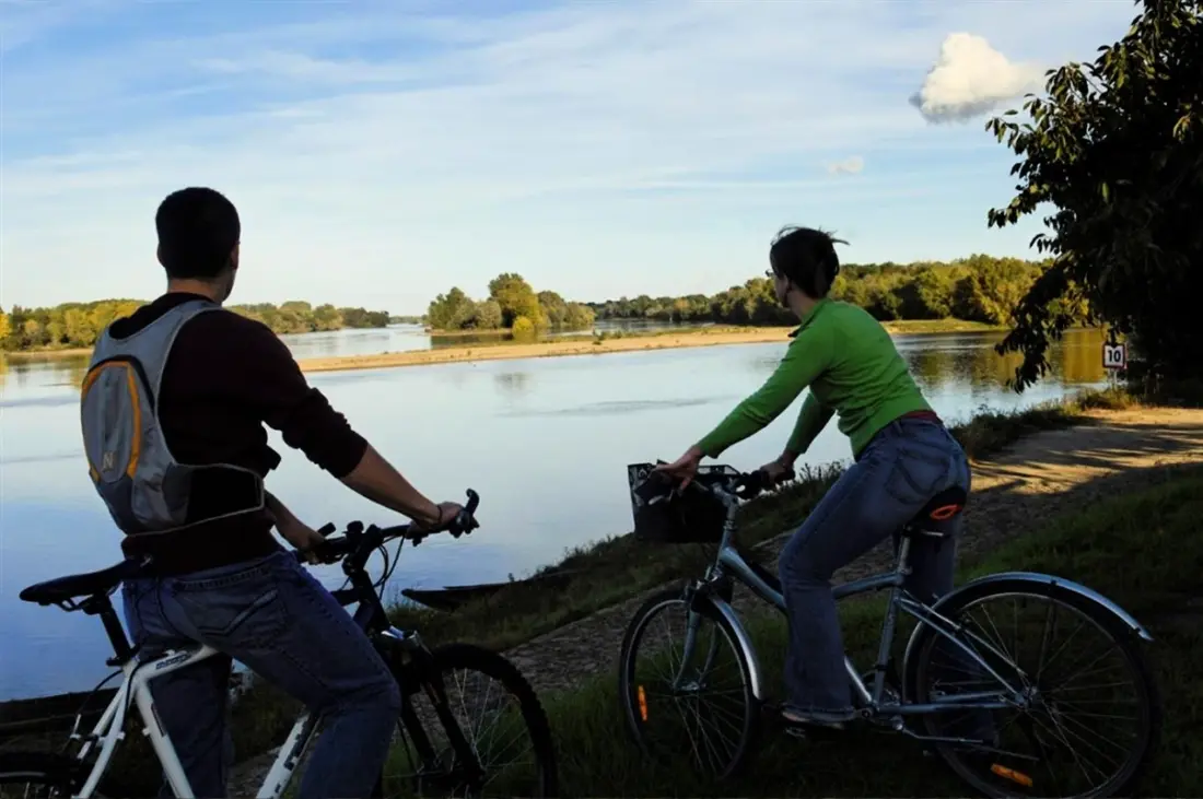 Flower Camping Loire et Châteaux 4 étoiles★★★★