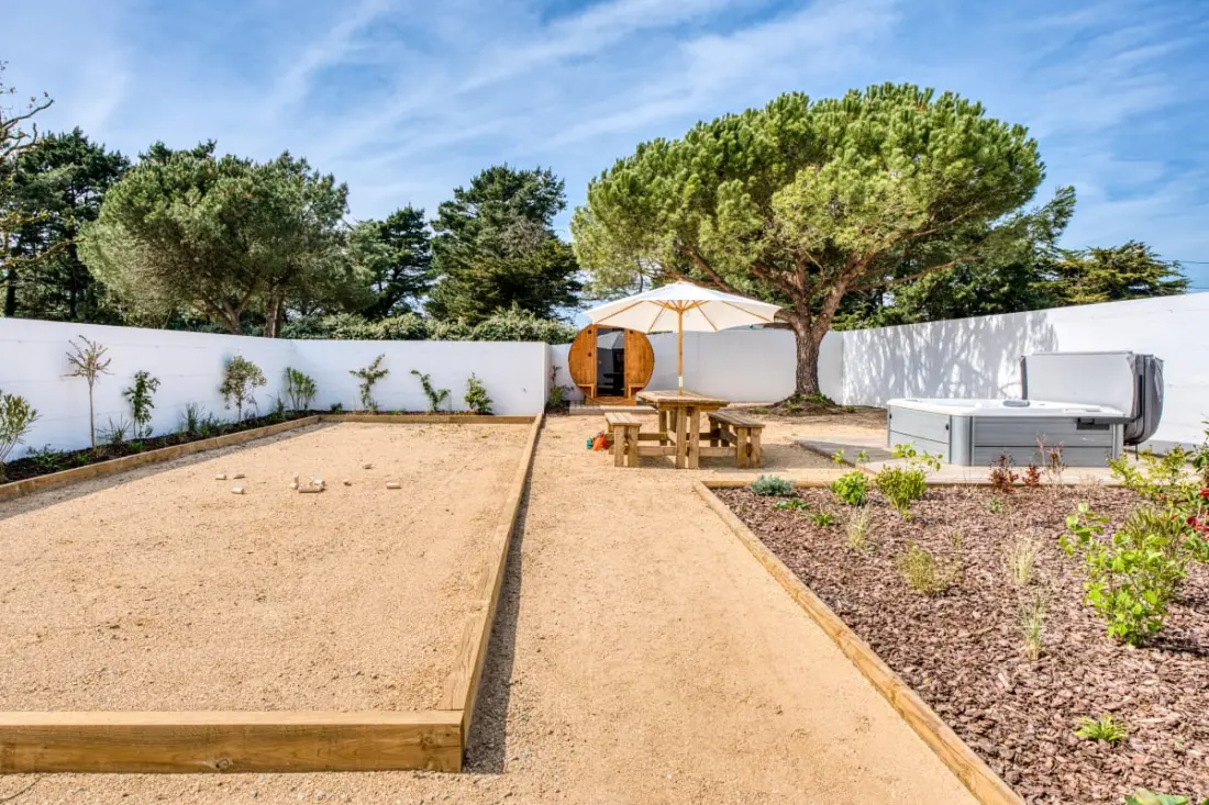 Villa Belvédère: Vue, Piscine, Jacuzzi, Sauna, Pétanque, 15 Pers
