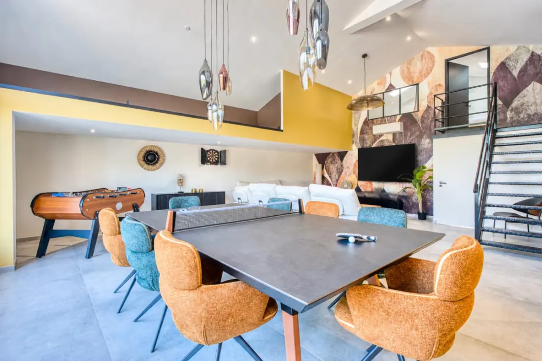 Villa Belvédère: Vue, Piscine, Jacuzzi, Sauna, Pétanque, 15 Pers