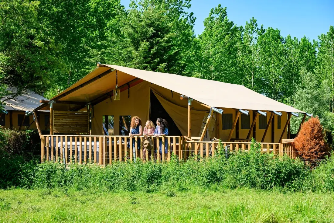 Flower Camping de la Trye 2 étoiles★★