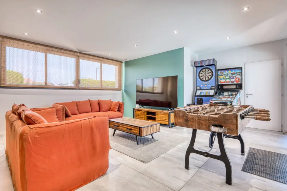 Villa Océans : Front De Mer, Piscine, Spa, 15 Pers à Brétignolles Sur Mer