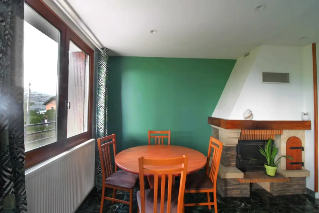 Maison De Charme Avec Superbes Vues