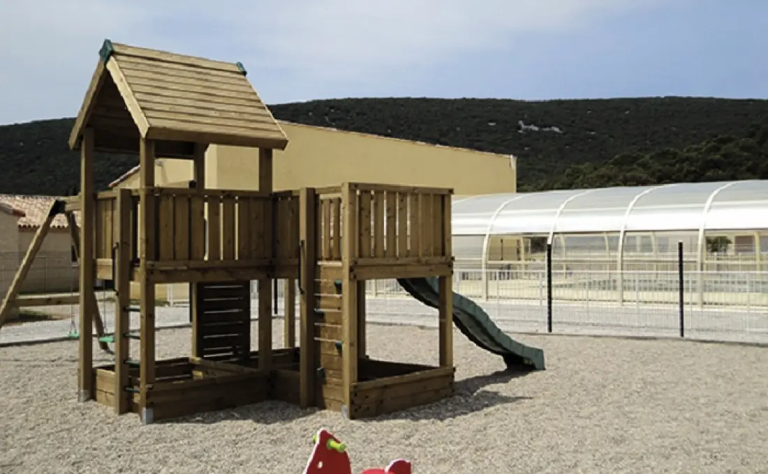 Park & Suites Village Brissac