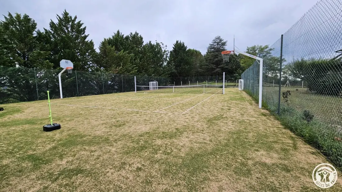 Gîte de France Tennis 3 épis