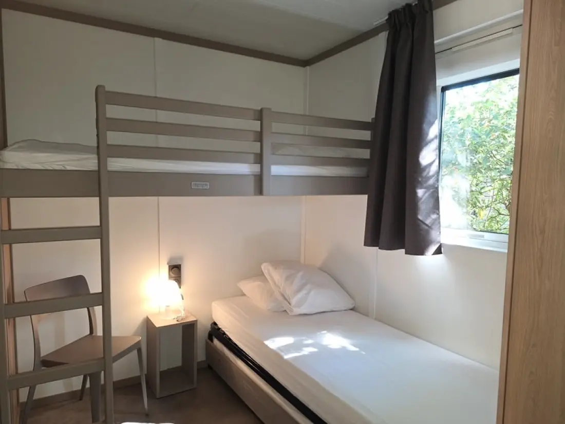 Flower Camping Le Martinet Rouge 3 étoiles★★★