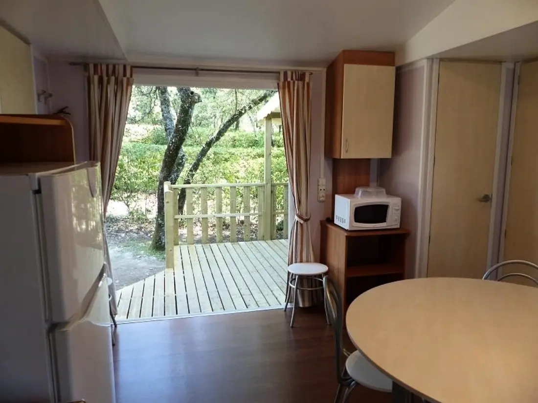 Flower Camping Le Martinet Rouge 3 étoiles★★★