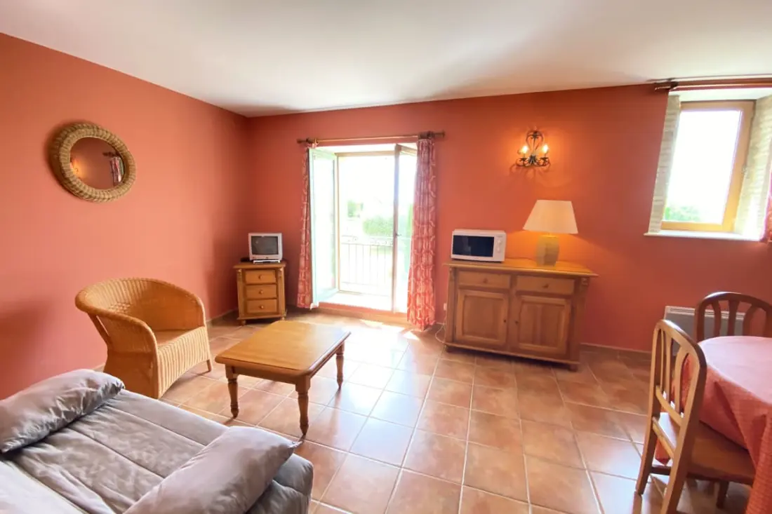 04b4 : Beau Studio Dans Un Mas Provençal - Piscine