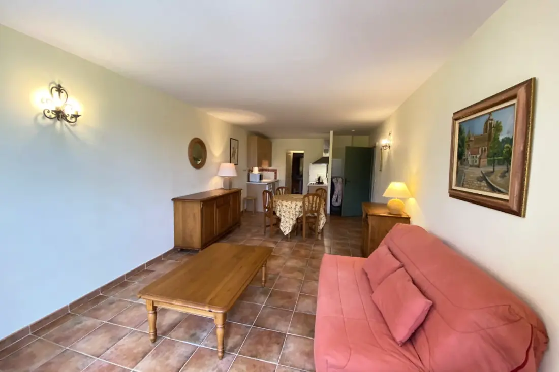 04b5 : Beau Studio Dans Un Mas Provençal - Piscine