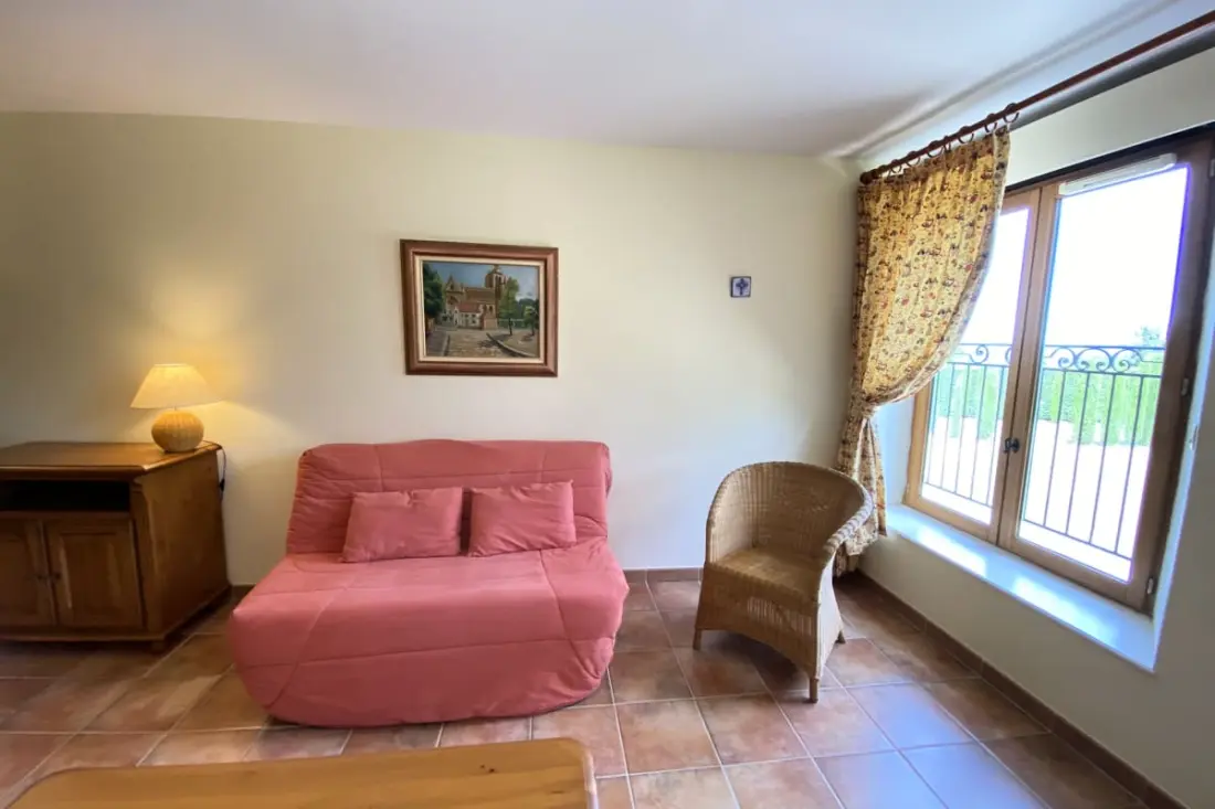 04b5 : Beau Studio Dans Un Mas Provençal - Piscine