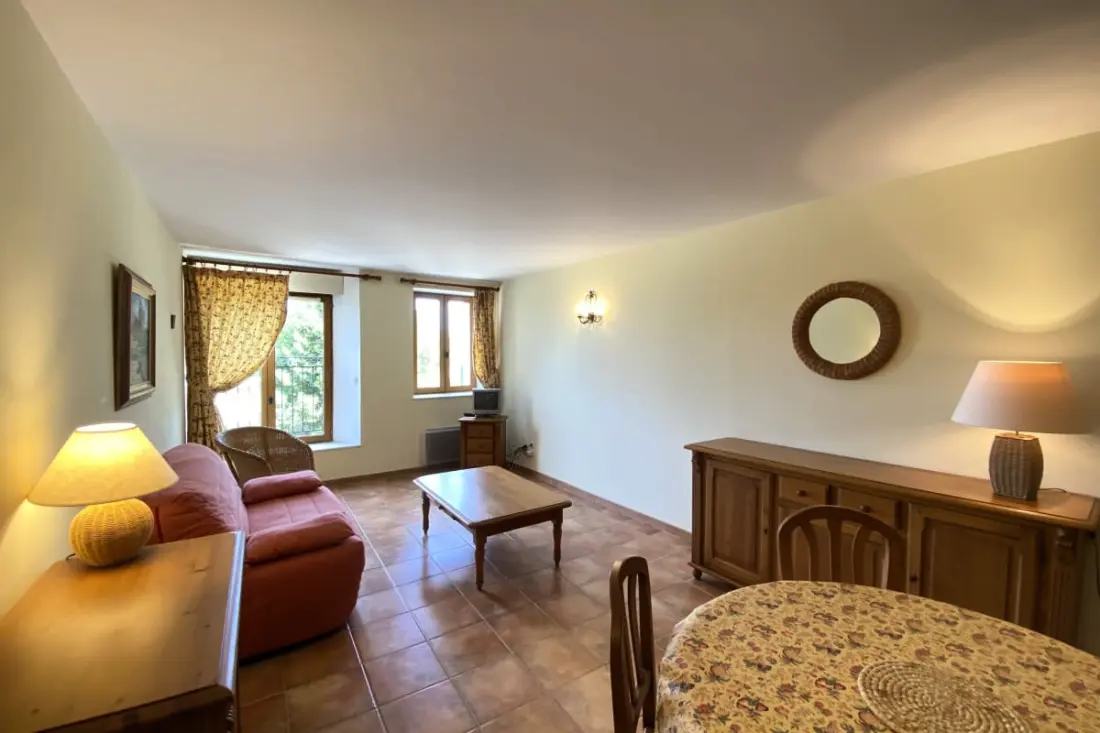 04b5 : Beau Studio Dans Un Mas Provençal - Piscine