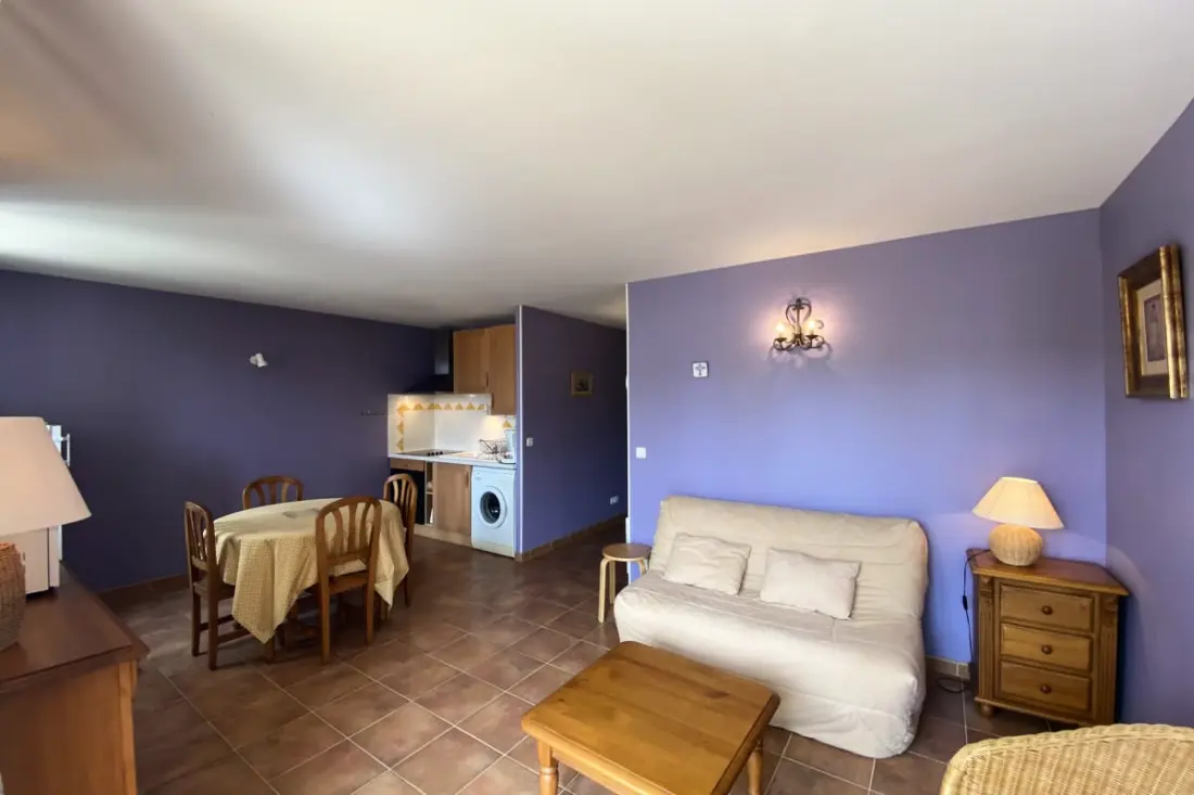 04b6 : Beau Studio Dans Un Mas Provençal - Piscine
