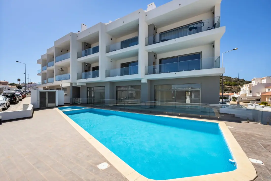 The Kuuyi Suite - Burgau
