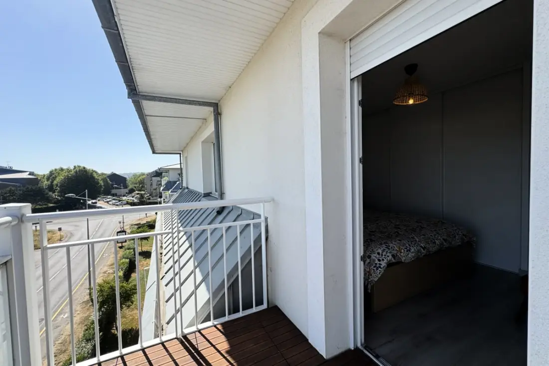Appartement 2 Chambres Avec Balcon, Proche Mer
