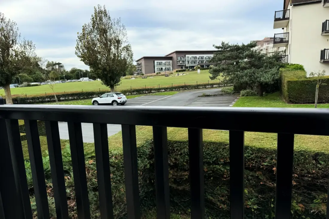 Appartement Moderne Avec Accès Direct à La Plage