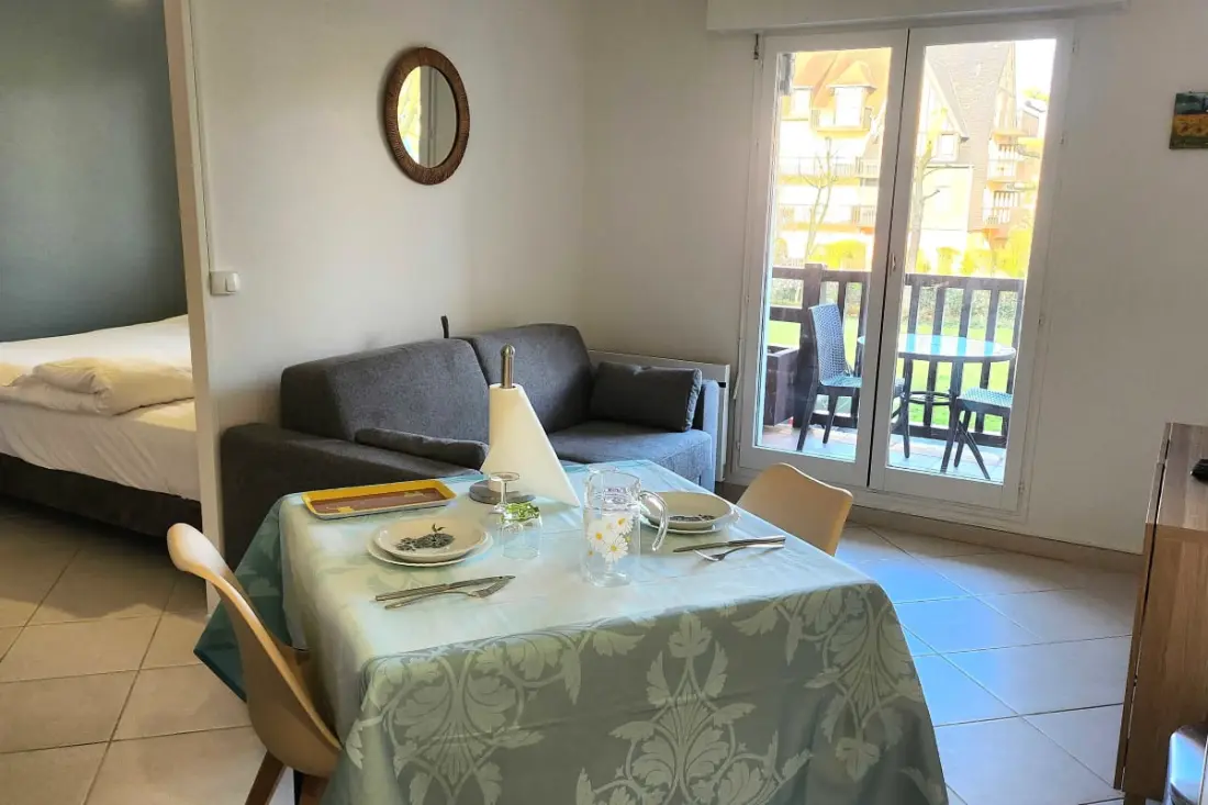 Beau T2 Avec Balcon - Proche Plage