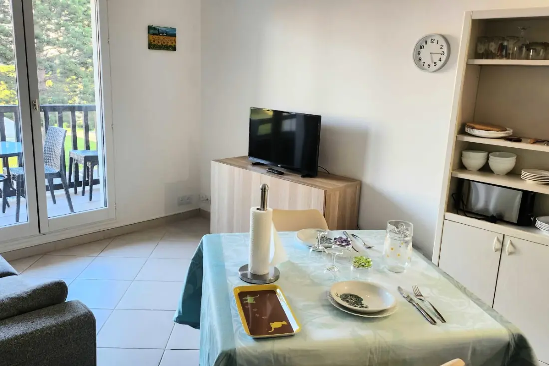 Beau T2 Avec Balcon - Proche Plage