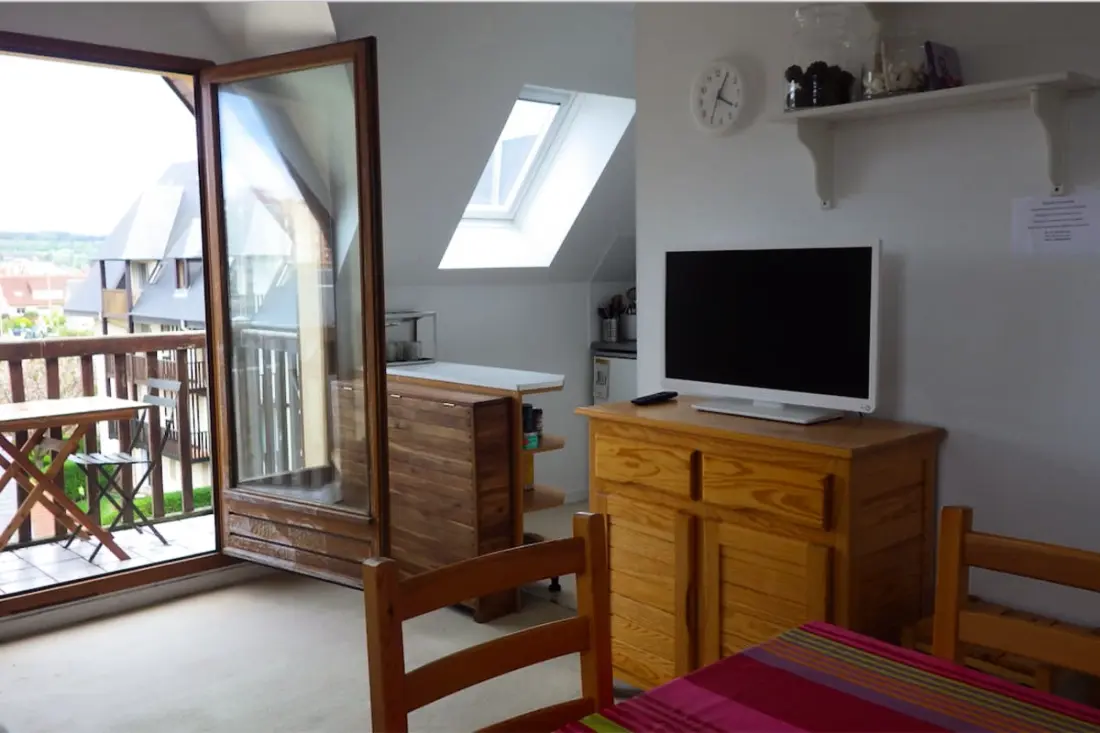 Joli Appartement à Proximité De La Plage - 2 Chambres