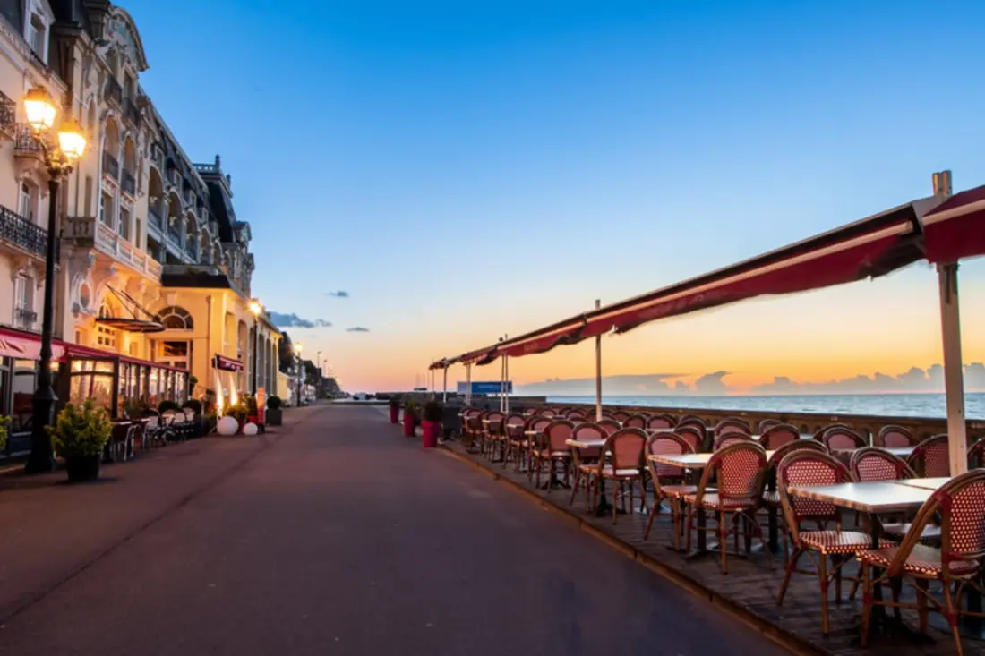Joli Appartement à Proximité De La Plage - 2 Chambres