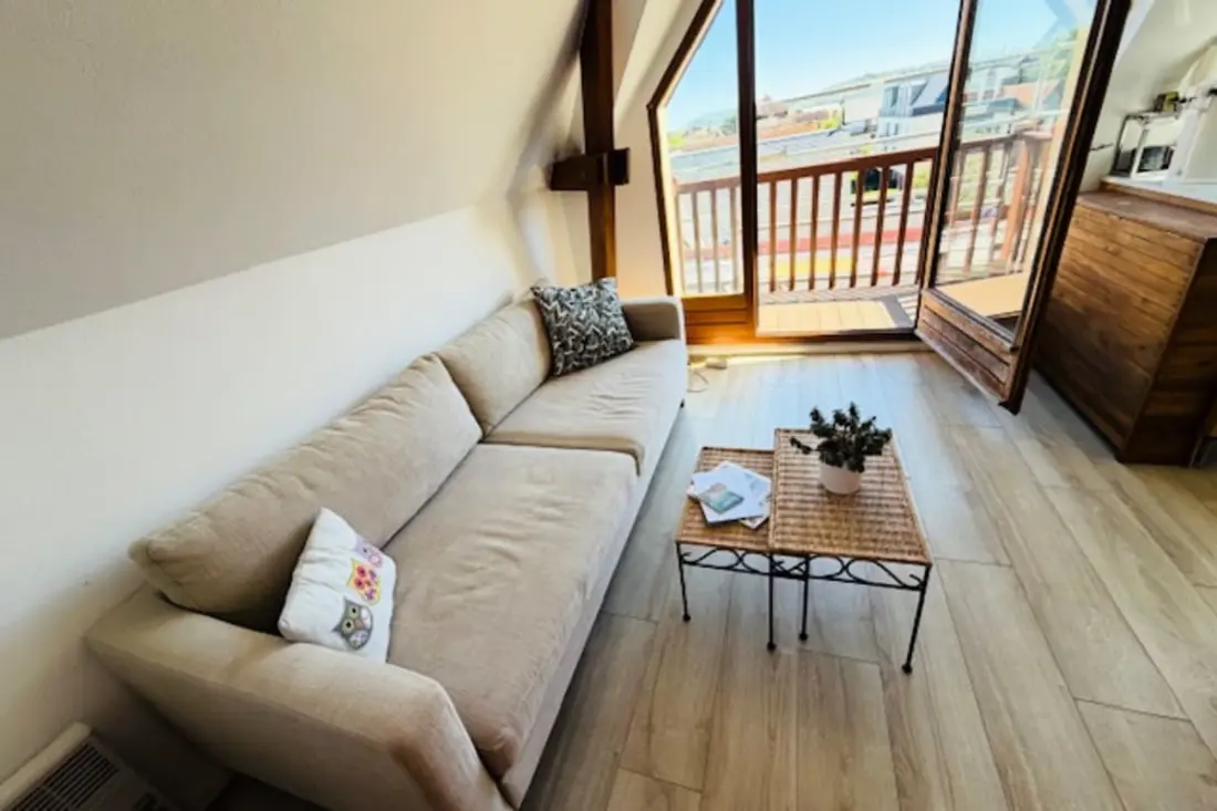 Joli Appartement à Proximité De La Plage - 2 Chambres