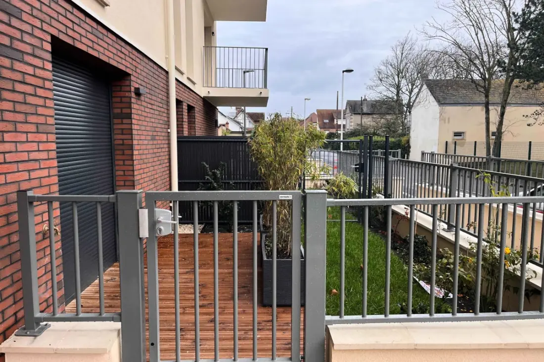 Studio Terrasse à Cabourg, Proche De La Plage !