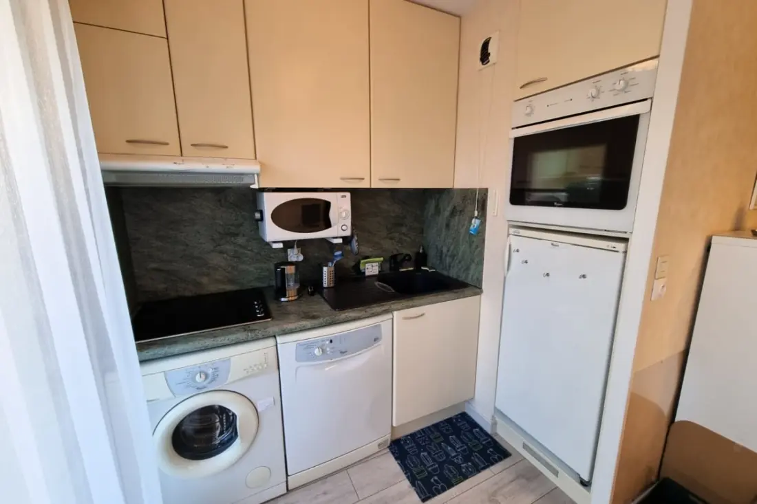 Très Bel Appartement Avec Balcon à Cabourg