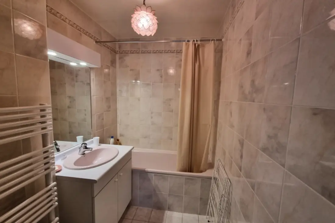 Très Bel Appartement Avec Balcon à Cabourg