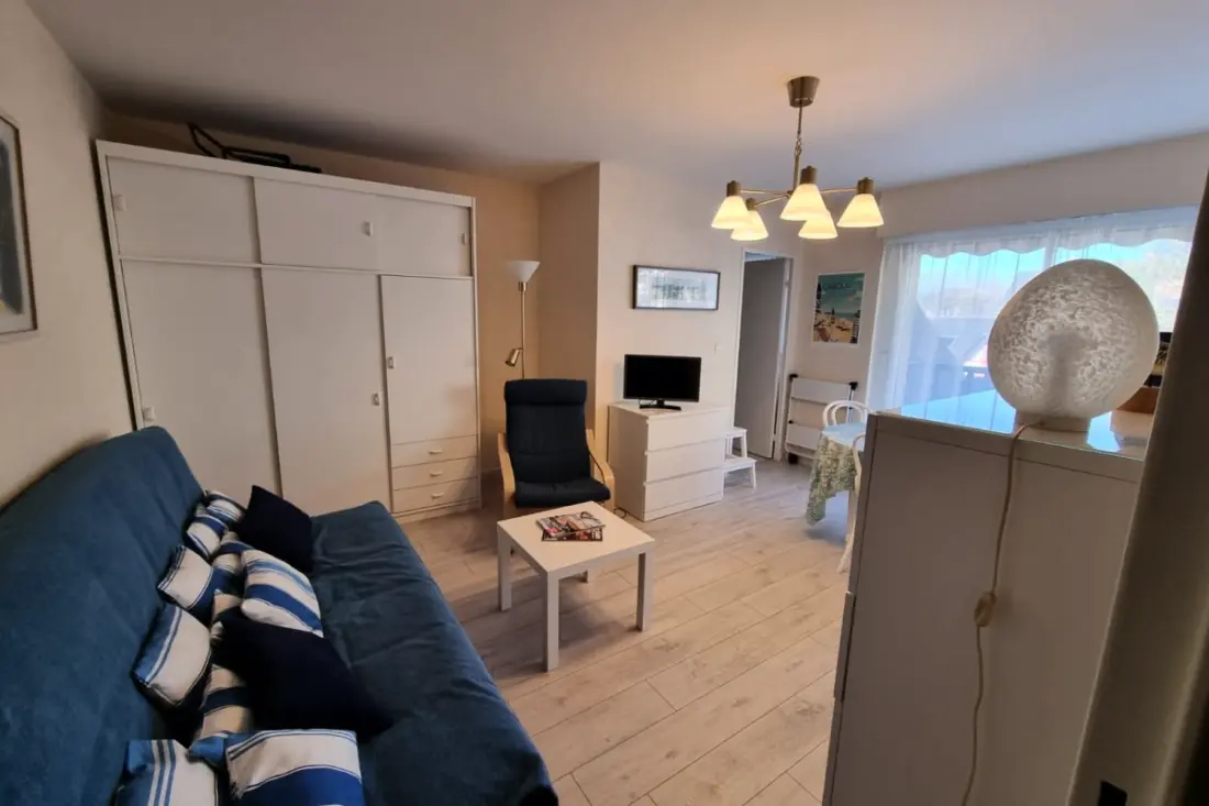 Très Bel Appartement Avec Balcon à Cabourg