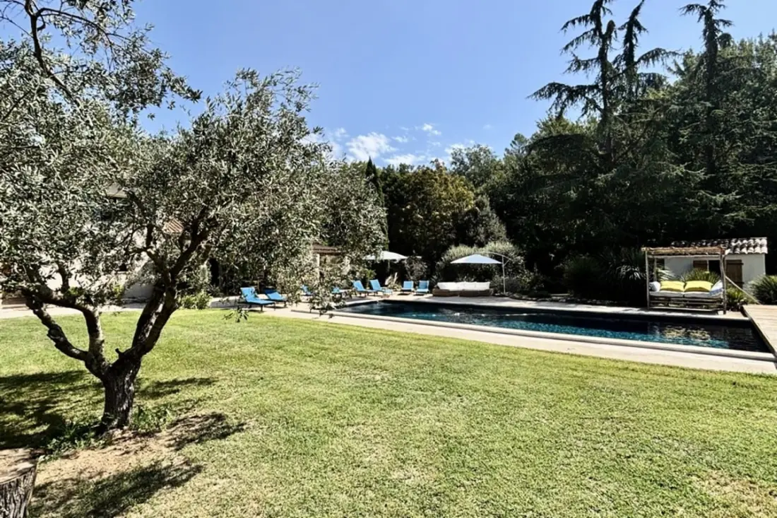 "la Bastide Des Oliviers" Maison De Charme Avec Piscine (nouveau)