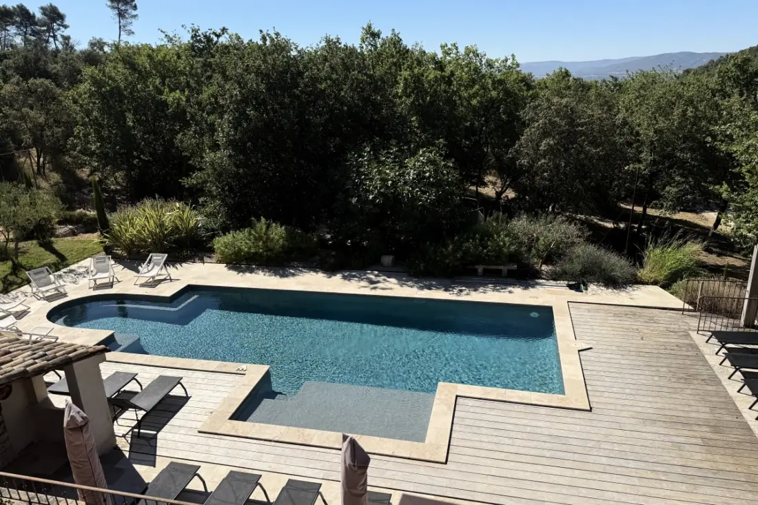 Les Gardis — Mas Provençal D'exception Au Cœur Du Luberon