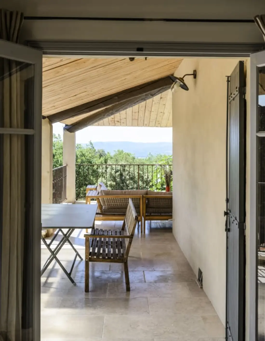 Les Gardis — Mas Provençal D'exception Au Cœur Du Luberon