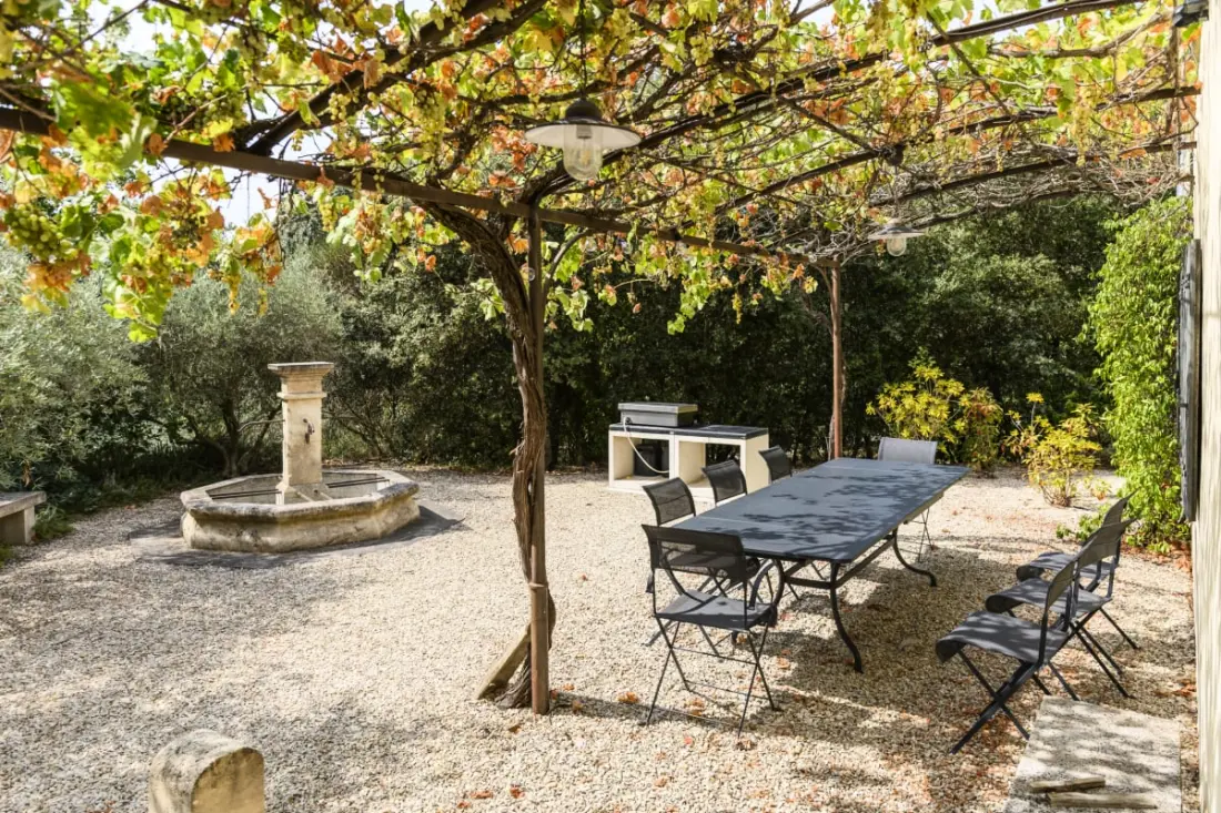 Les Gardis — Mas Provençal D'exception Au Cœur Du Luberon