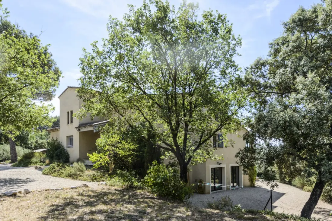 Les Gardis — Mas Provençal D'exception Au Cœur Du Luberon