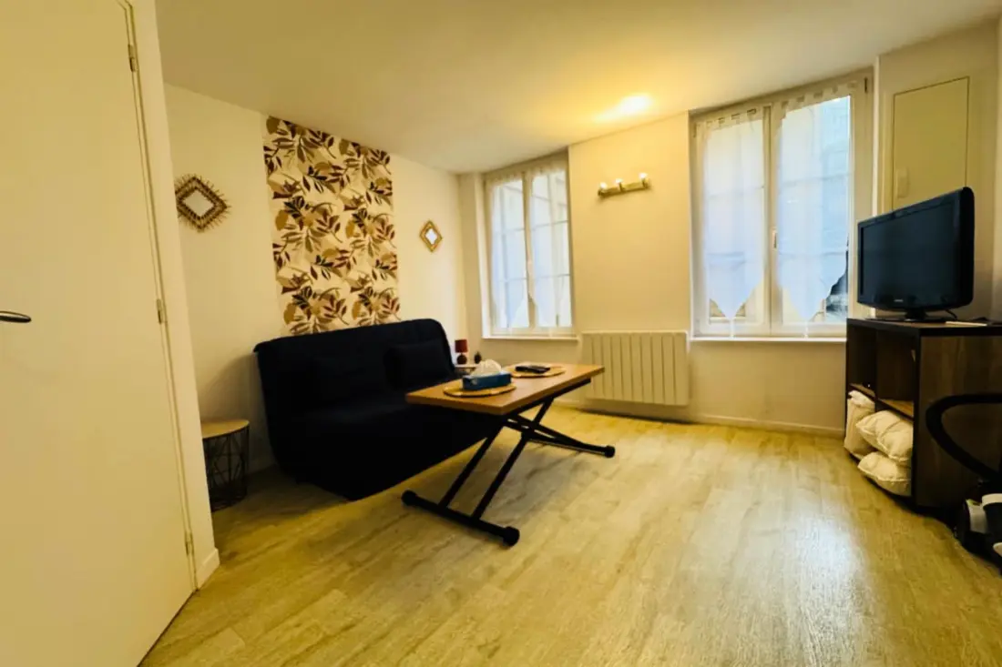 Charmant Studio à Deux Pas Du Château De Caen