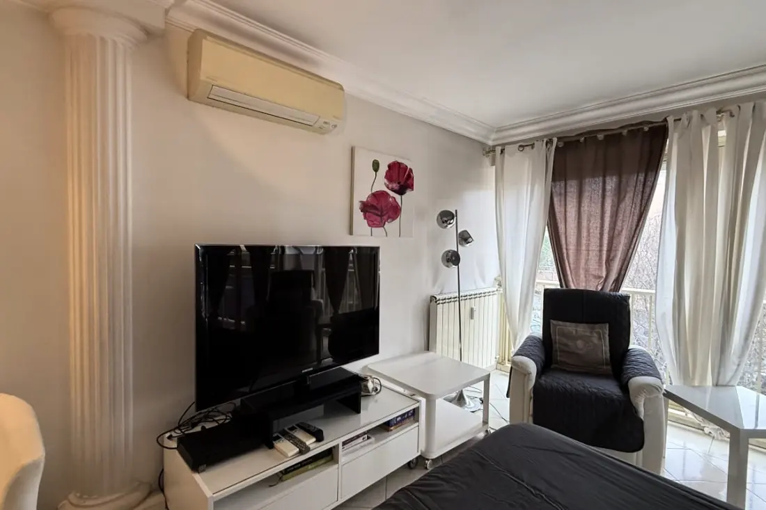 Appartement Avec Terrasse à 100m De La Plage