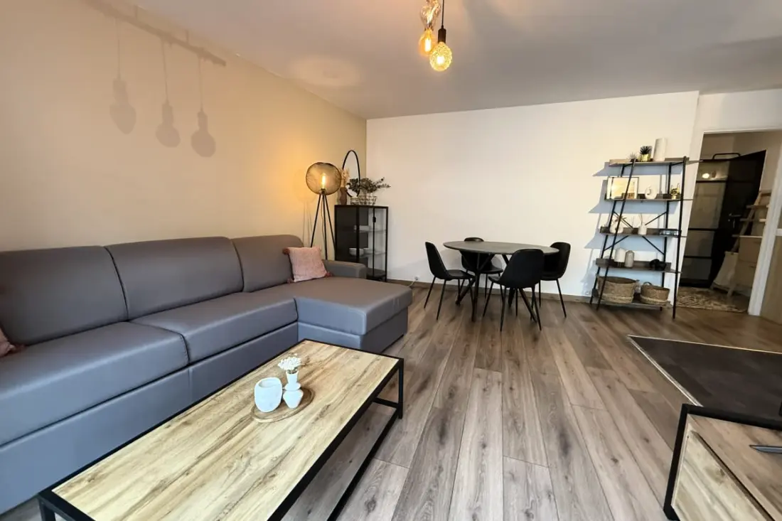 Appartement Moderne Avec Terrasse - Situation Idéale