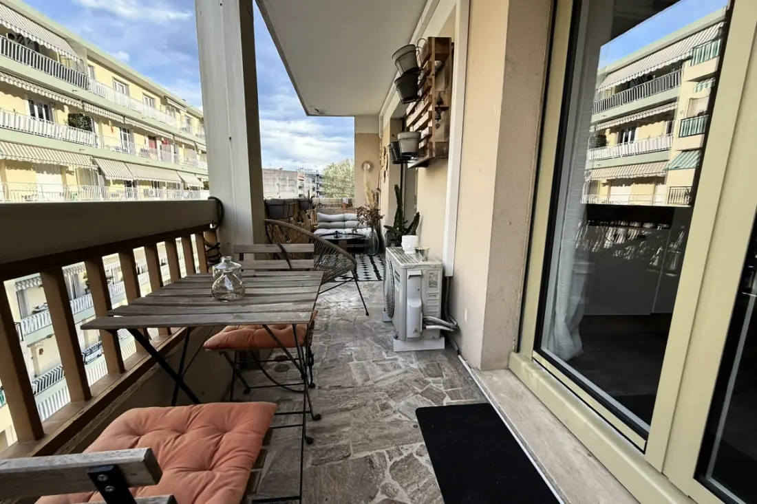 Appartement Moderne Avec Terrasse - Situation Idéale