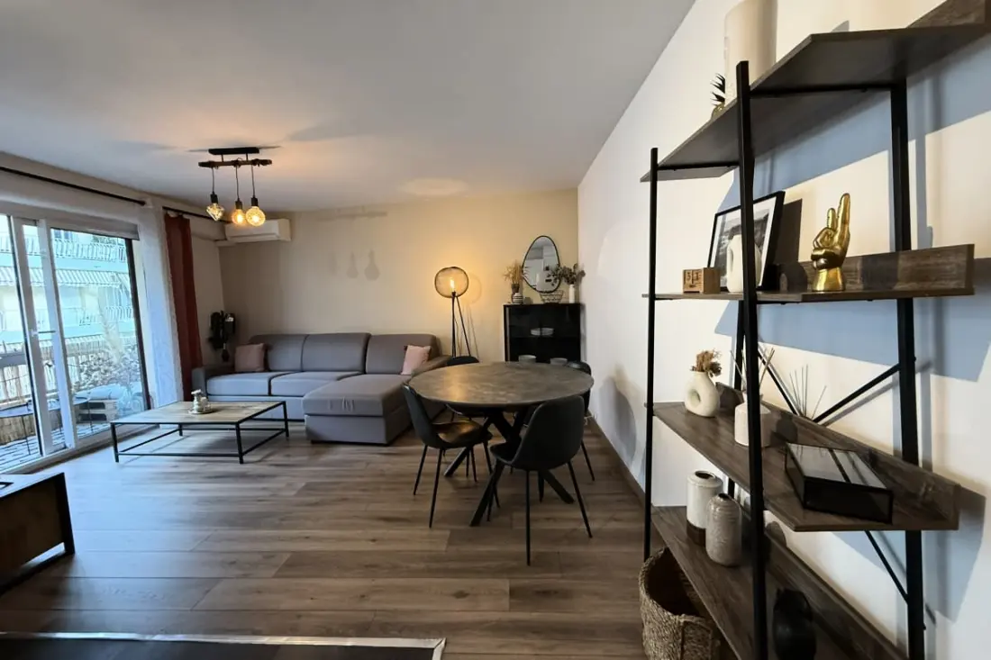 Appartement Moderne Avec Terrasse - Situation Idéale