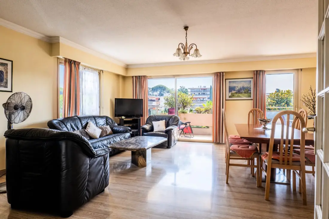 Appartement Avec Piscine Proche De La Mer