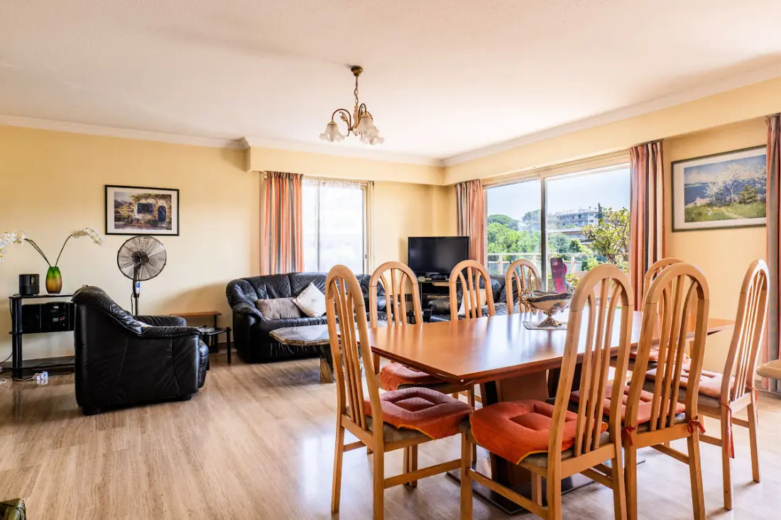 Appartement Avec Piscine Proche De La Mer