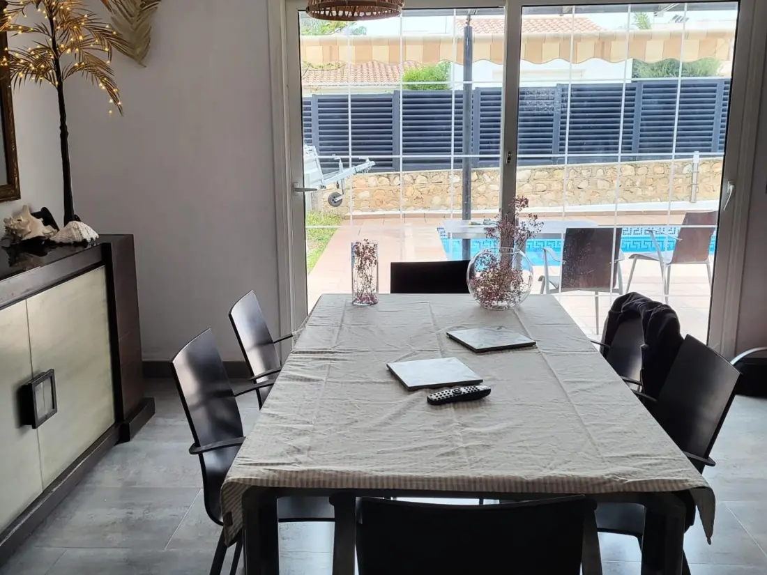 Maison de Vacances Calafat 5