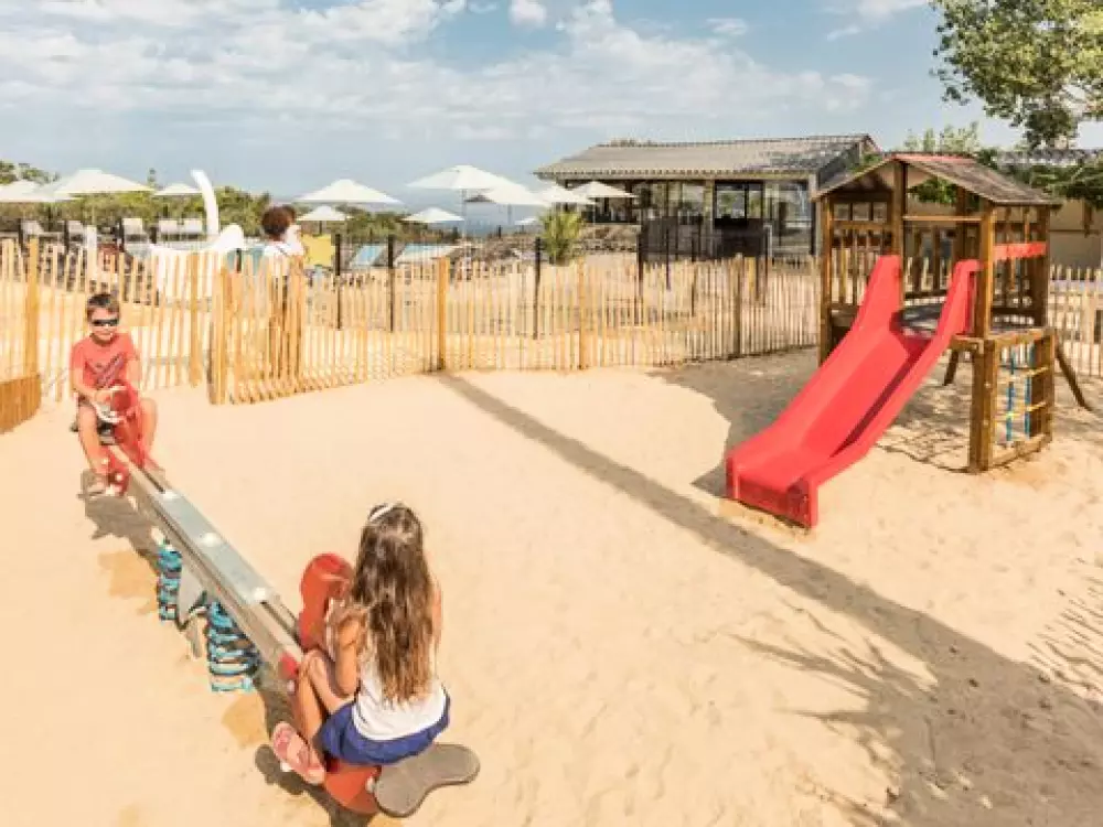 Camping Lacasa 4 étoiles★★★★