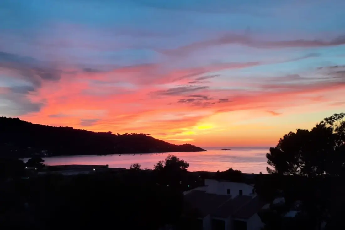 Bel Appartement à 100m De La Plage