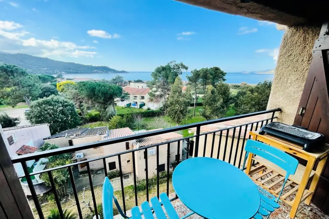 Bel Appartement à 100m De La Plage