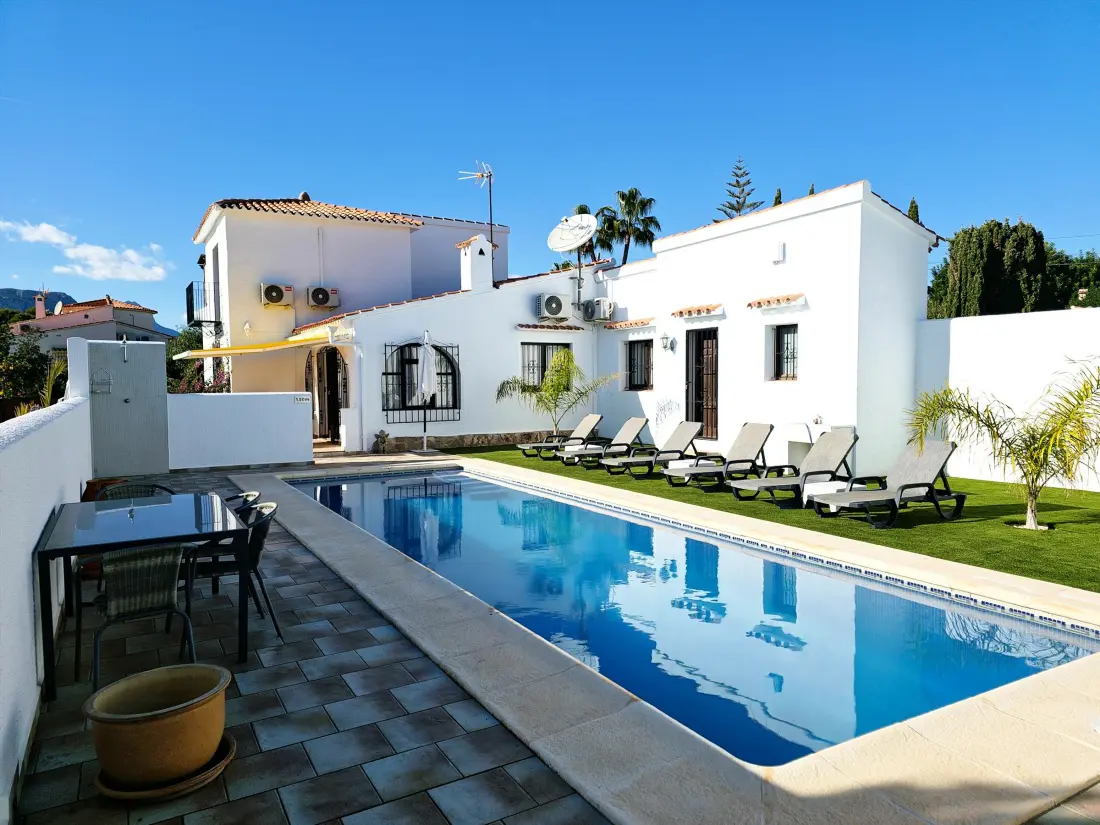 Maison de Vacances Calp 135