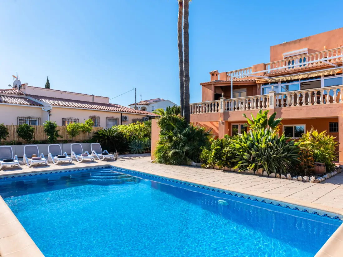Maison de Vacances Calp 211