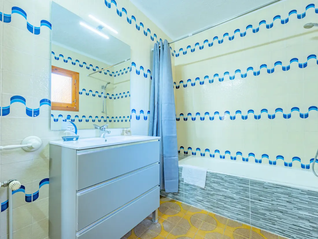 Maison de Vacances Calp 222